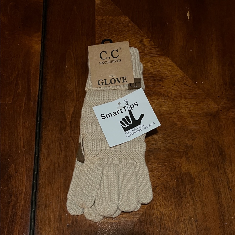 C.C Tan Knit Gloves